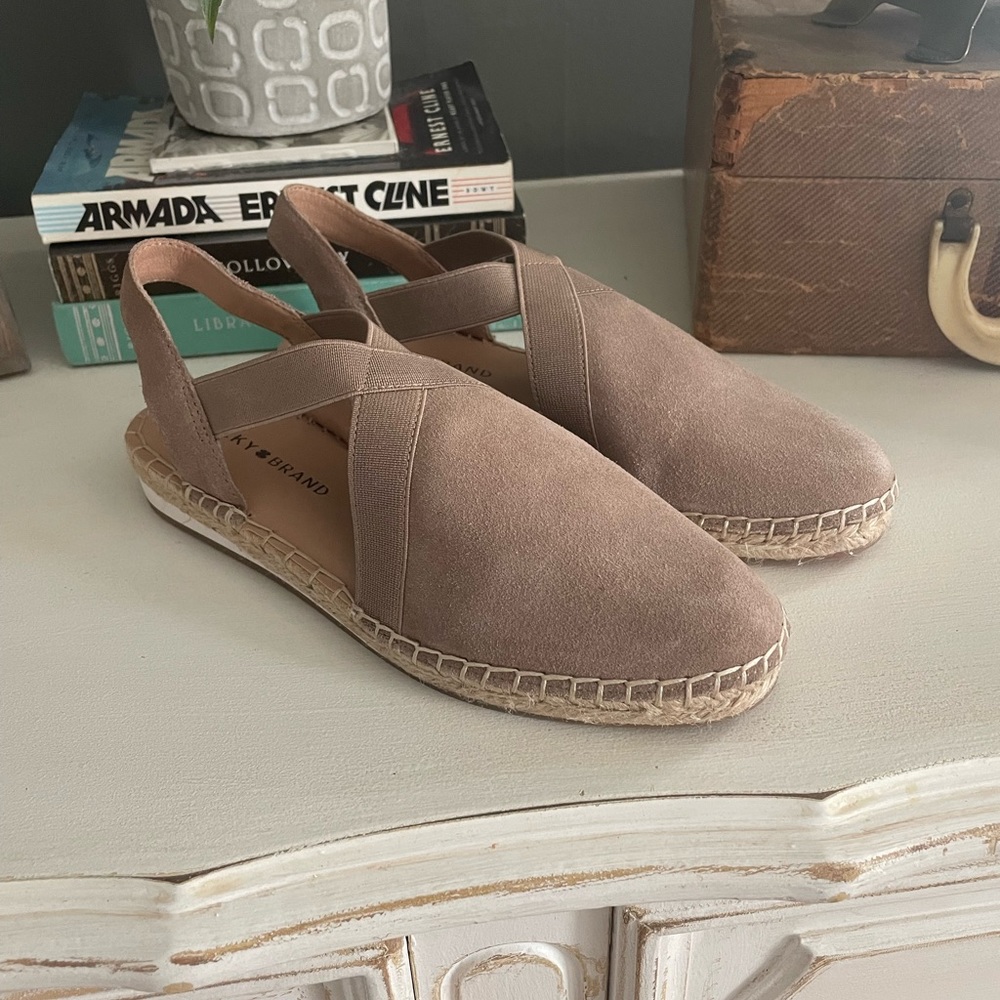 Lucky Brand Leather Sandals